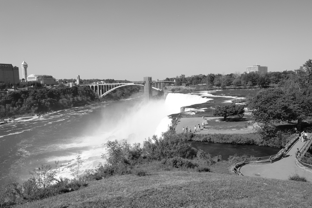     (American and Bridle falls).